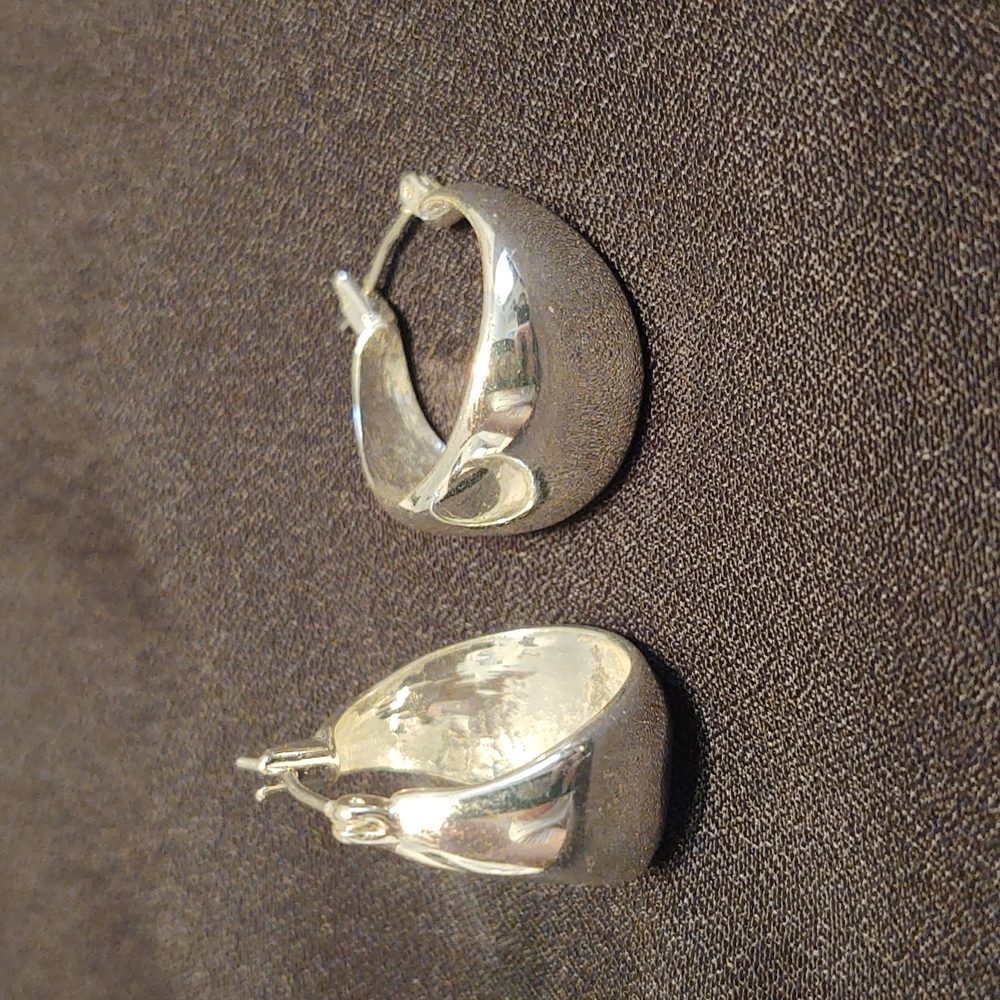 Chloe + Isabel Earrings